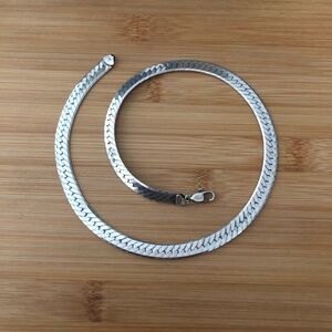 $132 Herringbone Estate Necklace Sterling Silver 34 Grams 925 ITALY